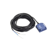 Schneider Electric XS Czujnik indukcyjny płaski z wyjściem PNP 1NO, 12..24V DC (kabel 2m) Kod XS7E1A1PAL2